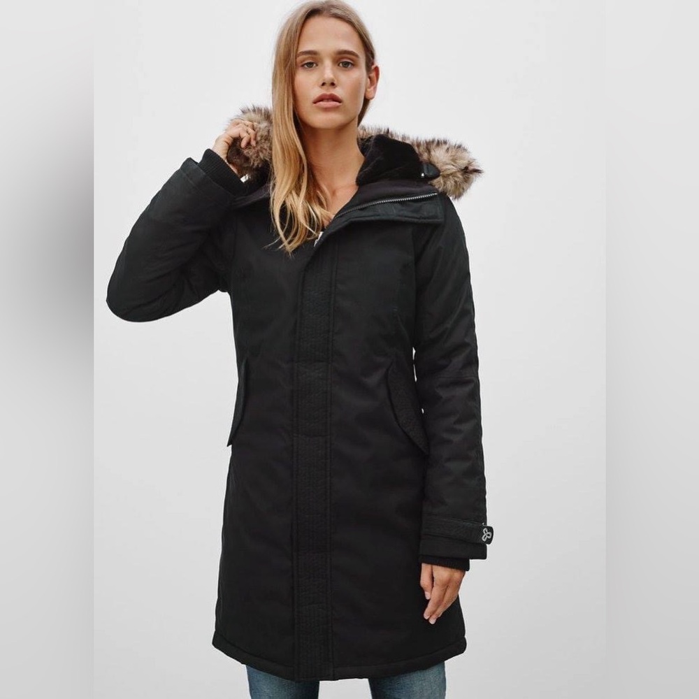 TNA Avoriaz Parka